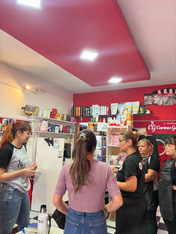 Trabajo de peluquería básica alumnas IPPECG 4